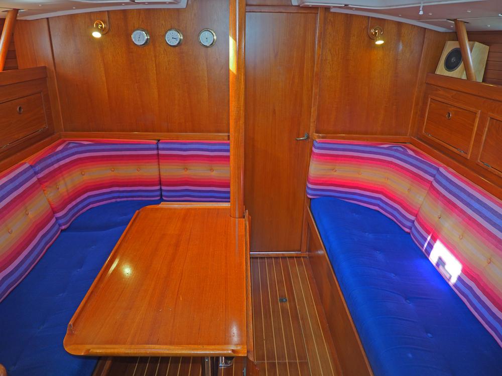 Salon, Innenausstattung